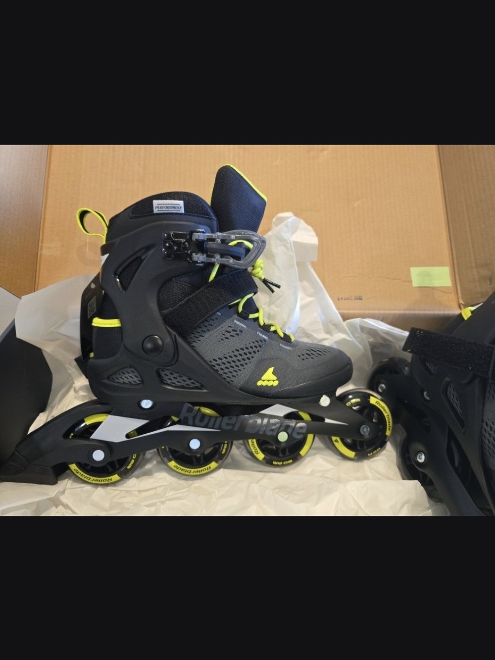 Womens Macroblade 80 Inline Skates ~ Black and Lime Green ~ NWT $89 - Picture 3 of 5